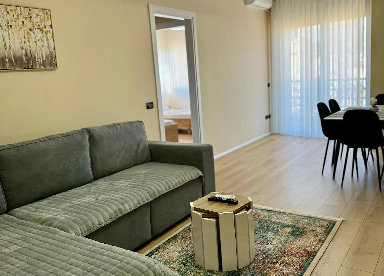New Bazaar Cozy Apartment 3 Tirana 0*,