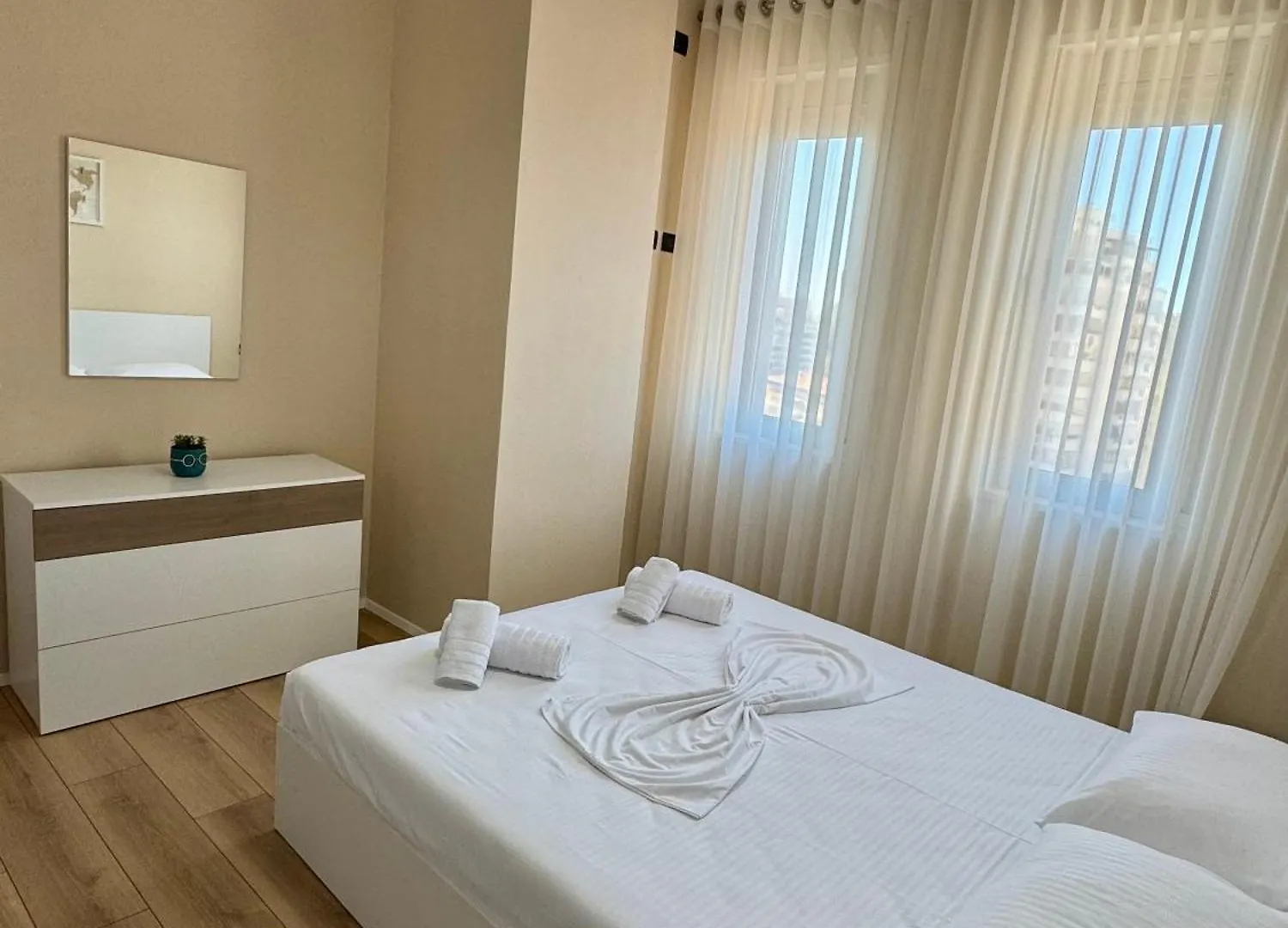 New Bazaar Cozy Apartment 3 Tirana Albania